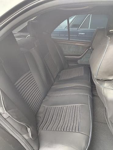 mercedes e280: Mercedes-Benz C-Class: 1.8 l | 1997 il Sedan — 5