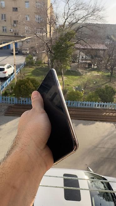 kreditle ayfon: IPhone 11 Pro Max, 256 GB, Qızılı, Face ID — 3