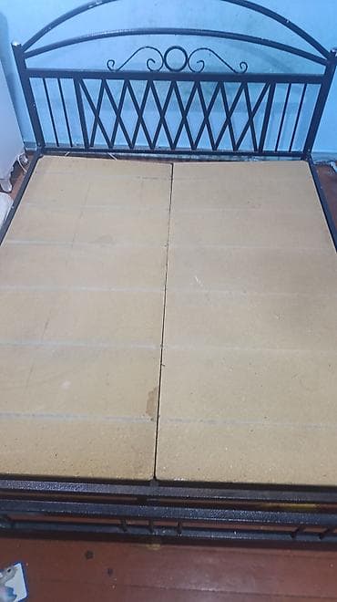 İşlənmiş, İkinəfərlik çarpayı, Bazasız, Matrassız, Siyirməsiz lalafo.az -da İşlənmiş, İkinəfərlik çarpayı, Bazasız, Matrassız, Siyirməsiz