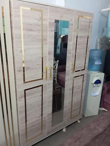 paltar sermek ucun: 3 qapılı, Güzgülü, Bej, Digər material, Açılan, Düz dolab — 3