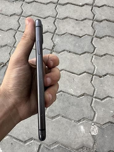 irşad iphone 12: IPhone 11, 64 GB, Qara, Simsiz şarj — 4