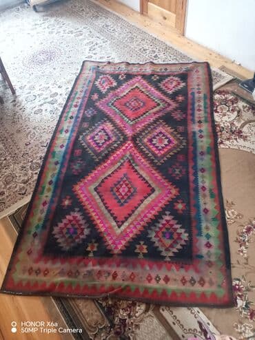 islenmis kombi: Xalça Dekorativ, Azərbaycan — 2