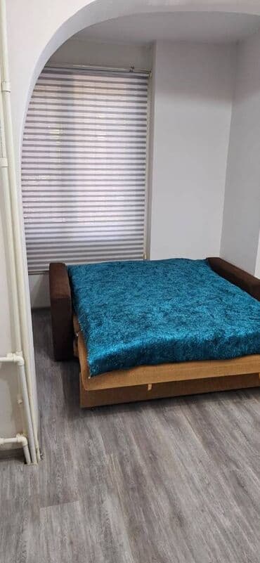 şamaxı ev: Mənzil kirayə verilir. Tenis Akademiyasının yanında təzə təmirdən — 8