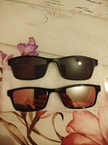 Женская одежда: Солнцезащитные очки — 1