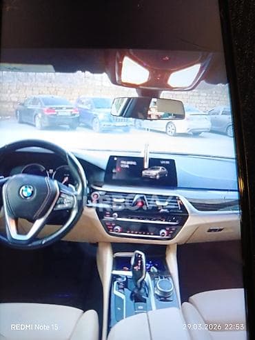 bmw m3 gtr: BMW 5 series: 2 l | 2017 il Sedan — 8