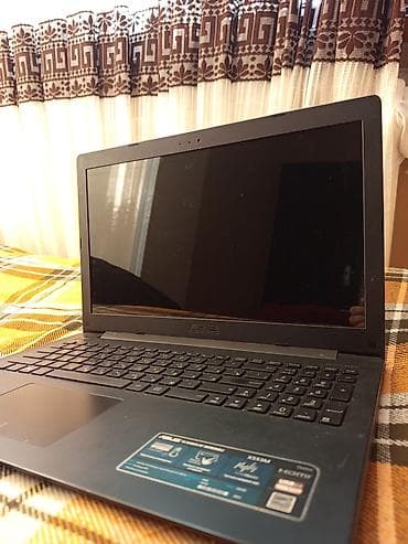 notbuk samsung: Təcili satılır — 1