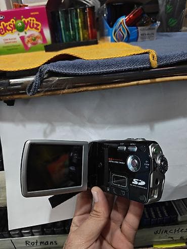 apple iphone 1: Rəqəmsal videokamera – “SONY” loqolu, 12.0 MP Xüsusiyyətlər: - 12.0 — 4