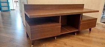 keci pendiri: Yeni, Düz TV altlığı, Polkalı, Laminat — 1