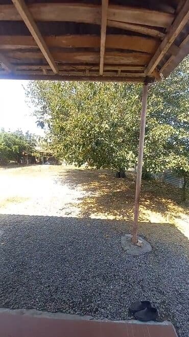 navastroykada satilan evler: 4 otaqlı, 3000 kv. m, Orta təmir — 9