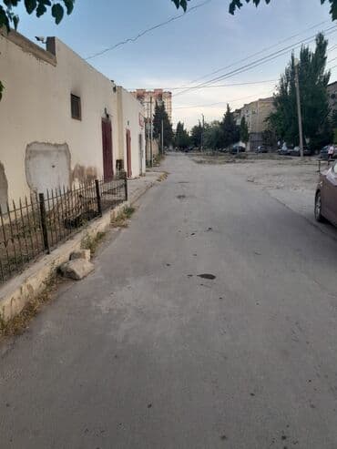 qapi icliyi: Açılan, 1 qapı Düz dolab — 10