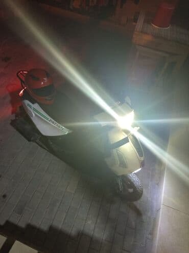 ən yaxşı cin təkəri: Şəhər içi rahat və qənaətli hərəkət üçün kompakt skuter. Texniki və — 10