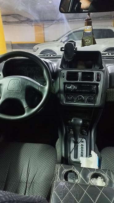 pajero io: Mitsubishi Pajero: 2 l | 2000 il 348858 km Ofrouder/SUV — 9