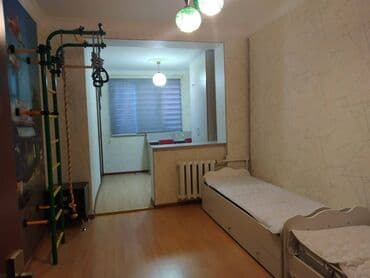 bine atciliqda kiraye ev: Nəsimi rayonu,4 mkr,5 mərtəbənin,1-ci mərtəbəsində,3 — 3