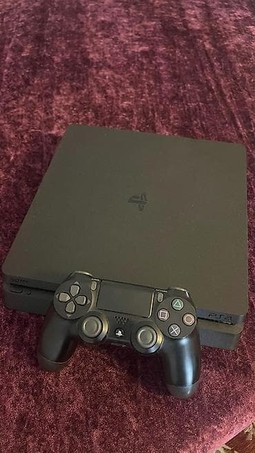 Sony PlayStation 4 Slim oyun konsolu - Model: PS4 Slim (qara rəng) -