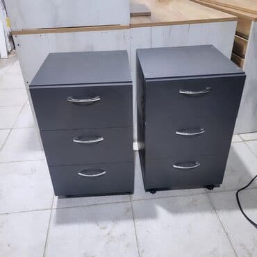 bərbər şkafı: Ofis tunbuckalari yenidirler.✅️ hundürluk 65 sm ✅️ eni ve derinlik 40 — 2