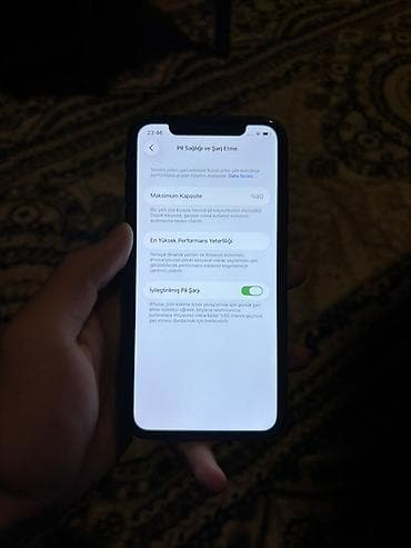apple iphone 11 pro: IPhone 11, 64 GB, Qara, Face ID — 3