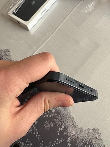 iphon xr: IPhone 13, 256 GB, Midnight, Face ID — 3