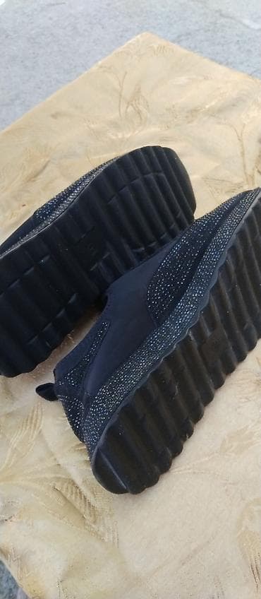 krasovka 2019: Qara rəngli qadın slip-on idman ayaqqabısı - Model: slip-on — 5