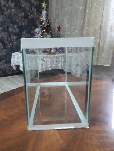 Dördbucaq akvarium, Boş, 40 l, Ünvandan götürmə