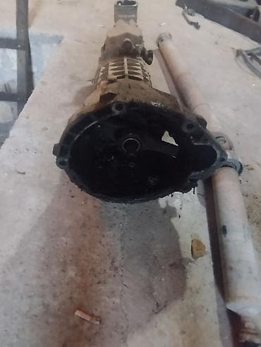 mercedes karopka: Məhsul: Mexaniki sürətlər qutusu və kardan valı dəsti Təsvir: - Arxa — 2