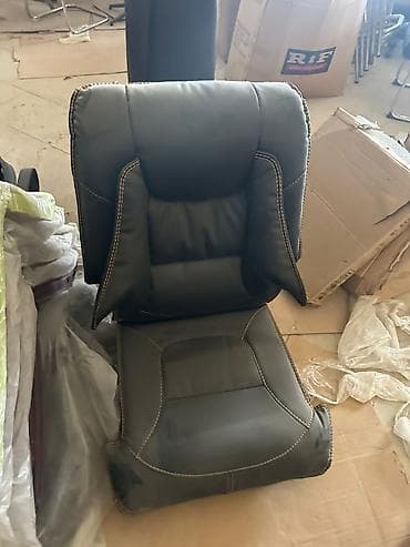 işlemiş mebeler: Yeni, Təkərli, Qolları tənzimlənmir, Süni dəri — 5