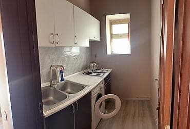 ramana kiraye ev: 1 otaqlı mənzil – tam mebel və texnika ilə Planlanma: - Geniş işıqlı — 3