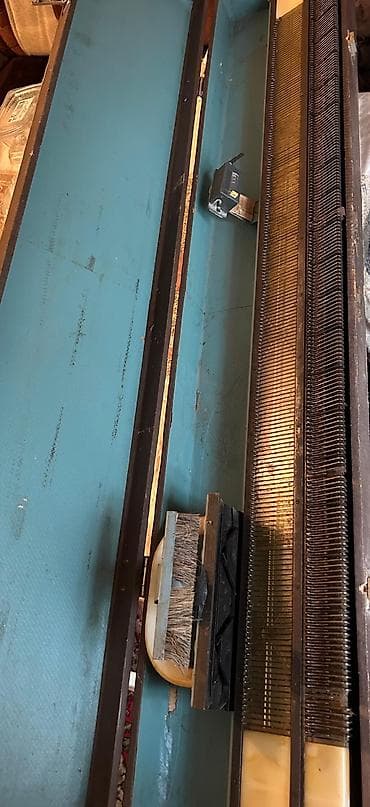 tikis: Toxuculuq maşını – əl toxuması üçün iynəli dəzgah siviriyanka toxucu — 1