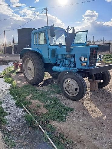 ot bağlayan satışı: MTZ tipli mavi traktor və ot biçmə/ot yığma avadanlıqları hamısı — 6