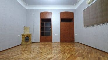 2 otaqlı mənzil vasitəçisiz: Bakı, 2 otaqlı, Köhnə tikili, m. İçərişəhər, 40 kv. m — 1