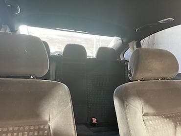 2107 stop: Volkswagen Passat: 1.8 l | 2002 il Sedan — 3