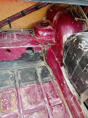 Sbor motorlar və silindr başlıqları: VAZ (LADA) 07, 1.6 l, Benzin, 2000 il, İşlənmiş — 4