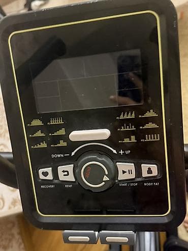 Спорт и отдых: Elliptik trenajor – kardio və tam bədən məşqi üçün Xüsusiyyətlər: - — 3