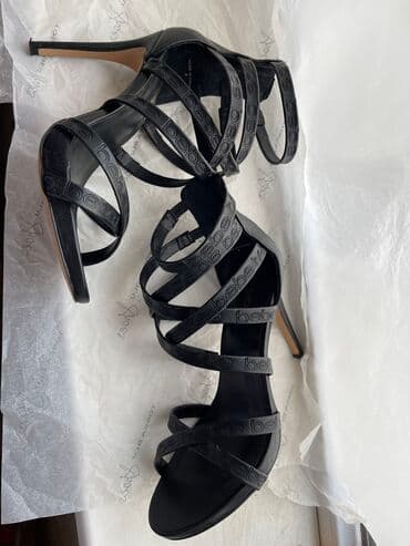 босоножки 27 размера: Размер: 39, цвет - Черный, Б/у — 3