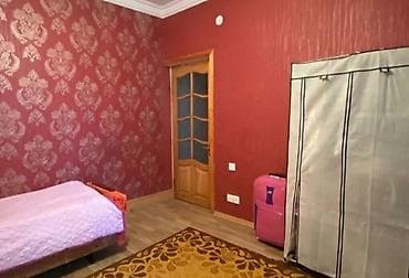 sumqayitda ev: Avrasiua kollecinin yaninda.2 nomreli tibb kollecinin — 5