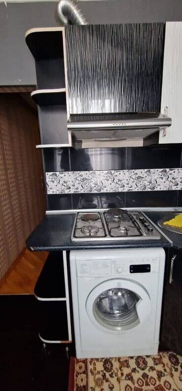 2 otaqlı mənzil vasitəçisiz: Dərnəgül metrosuna yaxın,5 mərtəbənin,4-cü mərtəbəsində, 2 otaqlı ev — 4