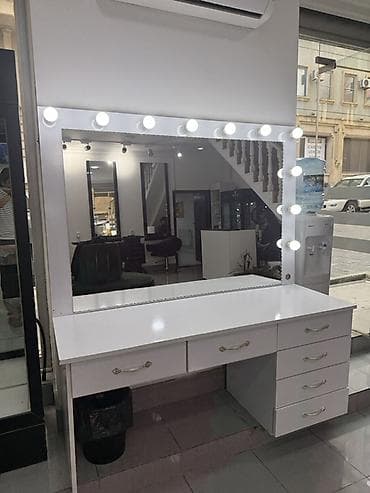 make up stolu: Vizaj masası və güzgü komplekti - Rəng: ağ - Peşəkar vizaj/saç — 3