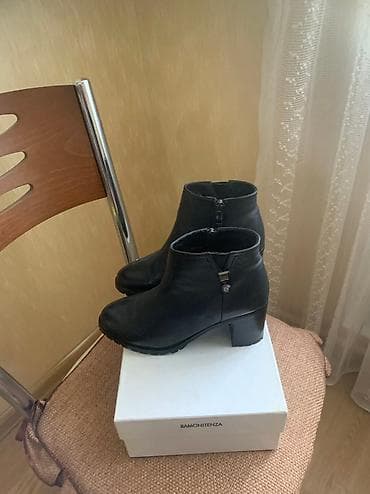 Ölçü: 37, rəng - Qara, İşlənmiş