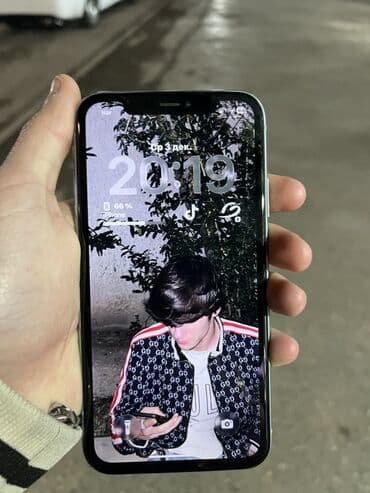 iphone 7 ekran qiymeti: IPhone 11, 64 GB, Yaşıl, Face ID — 2