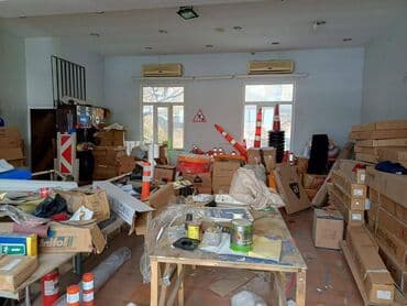 kiraye kafe verirem: Obyekt teze bazarin yaninda(kohne) yerlesir.Obyekt 3 mertebeli 8 — 10