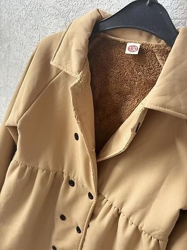 ust geyimleri: Ust geyimidir cox seliqelidir.Az geynilib.eyinde gozel qalisi ve ici — 2