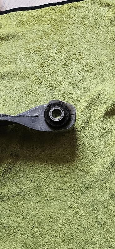 megane motoru: Məhsul: Mühərrik dayağı (alt tork dayağı / “dogbone” tip) Təyinat — 4