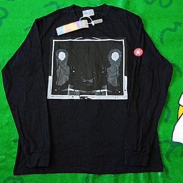 kişi paltari: Salam👋🏻 Cav Empt (C.E) Long Sleeve Satılır Razmer M 100% cotton Məhsul — 1