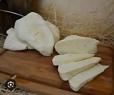 Keçi Pendiri, südü şoru, toyuq yumurtası satılır. Atam pensiyaner