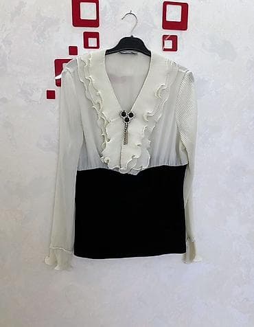 Qadın Üçün Zərif Kofta Digər elanlarımda da münasib qiymətə geyimlər