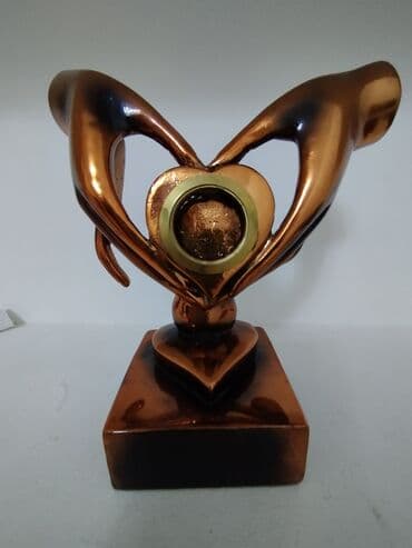 Cinslər və şalvarlar: Suviner Dəmirdən hün 25 sm dəyərindən aşağı satılır — 10