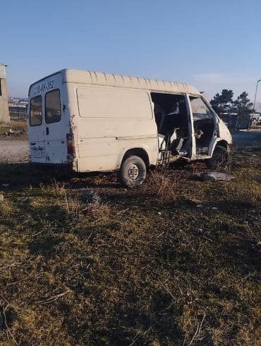 Продажа авто: Zapçast kimi satılır – yük mikroavtobusu (ağ rəng, yüksək tavan) — 2