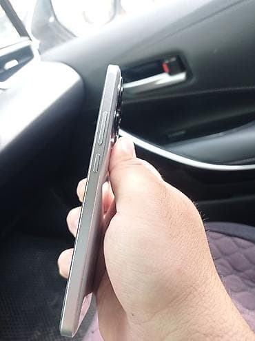 ryzen 5 5600: Poco X6 Pro, 512 GB, rəng - Gümüşü, Sensor — 4