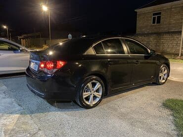 prius 50 kuza qiymeti: Chevrolet Cruze: 1.4 l | 2014 il 235000 km Sedan — 15