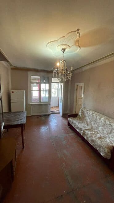 Посуточная аренда квартир: Ev Gencede vaqzalda 20 nomreli mektebin yaninda yerleşir orta — 1