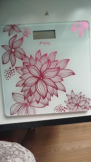 King Digital Bathroom Scale – model BB 817 - Göstərici: aydın LCD